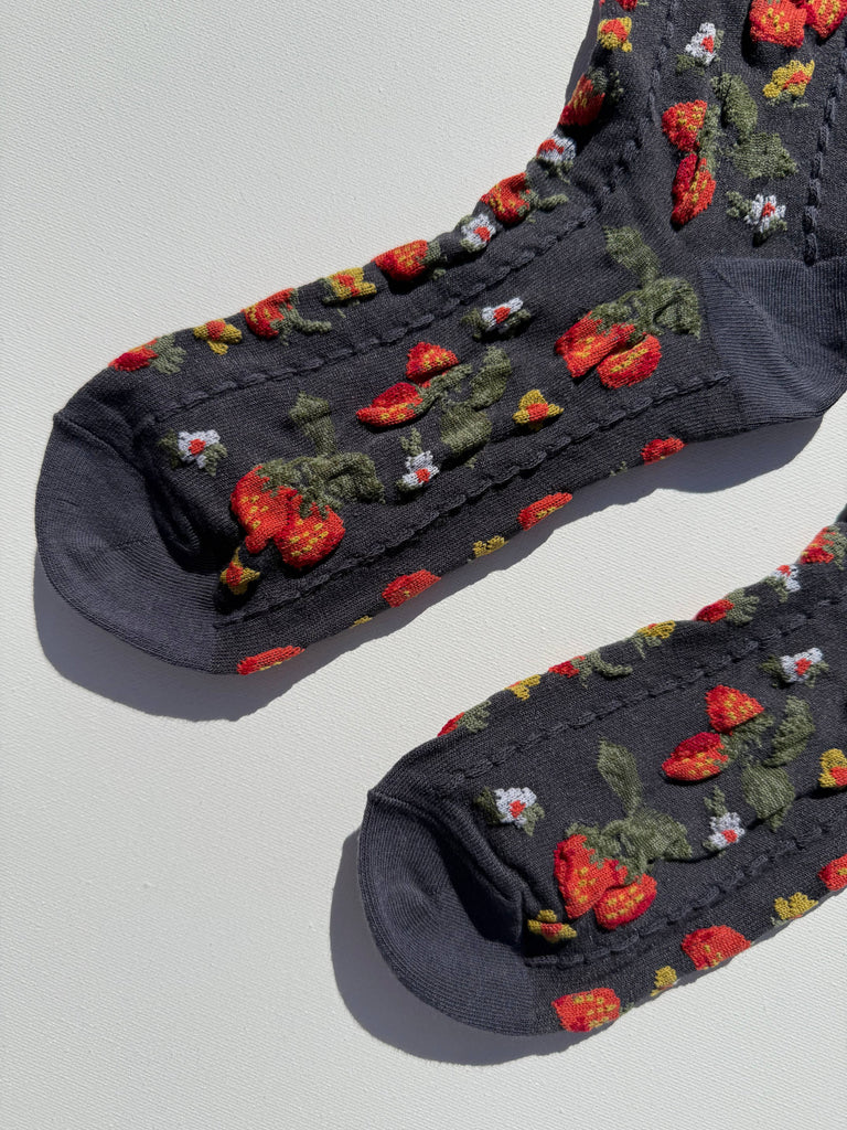 Strawberry Socks | Billy Bamboo